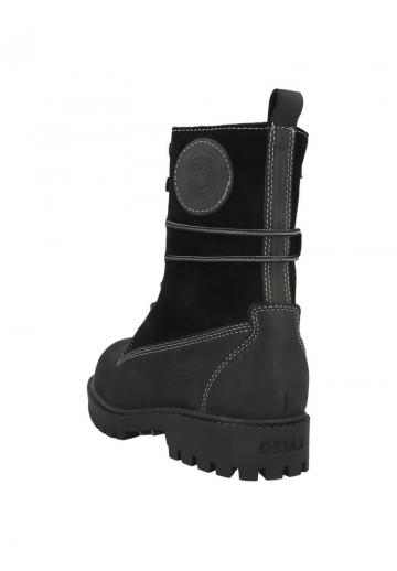 Зимние ботинки