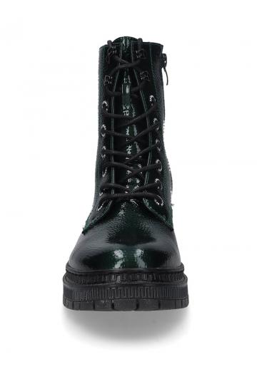 Ботинки на шнуровке