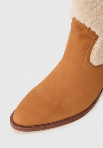 Ковбойские сапоги