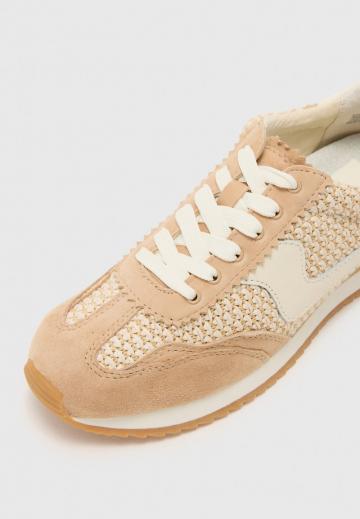 Гандбольные кроссовки