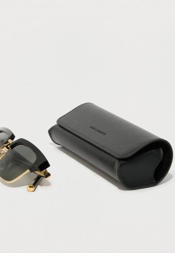 Солнечные очки