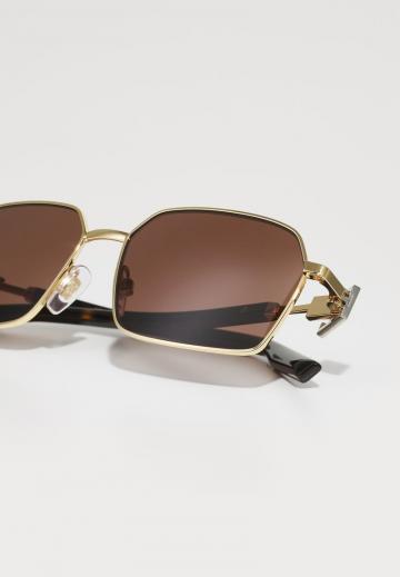 Солнечные очки