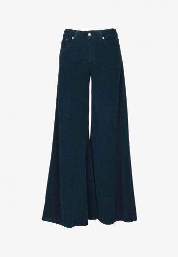 Клешеные джинсы