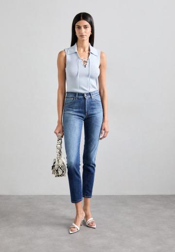 Короткие джинсы