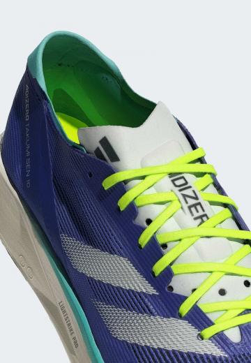 Беговые кроссовки