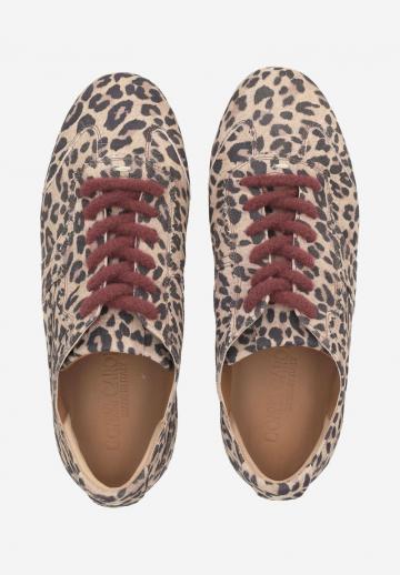 Гандбольные кроссовки