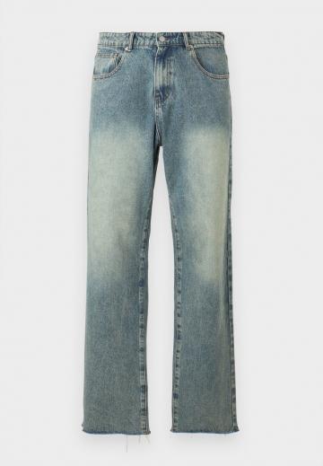 Свободные джинсы