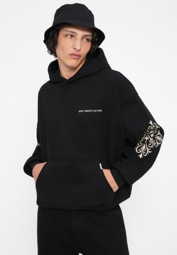 Пуловер с капюшоном