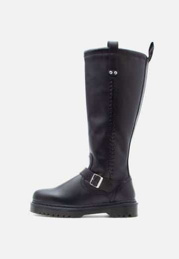 Ковбойские сапоги