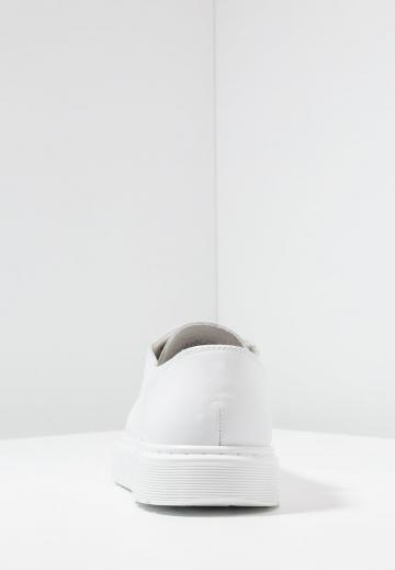 Гандбольные кроссовки