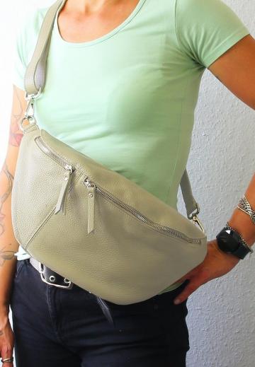 Сумка на пояс
