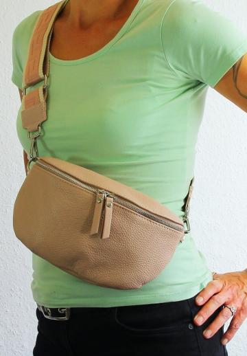Сумка на пояс