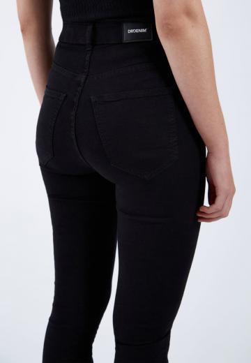 Клешеные джинсы