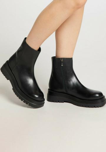 Полусапожки на платформе