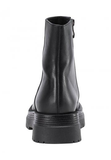 Полусапожки на платформе