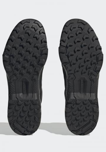 Походные ботинки