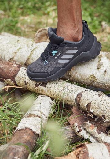 Походная обувь