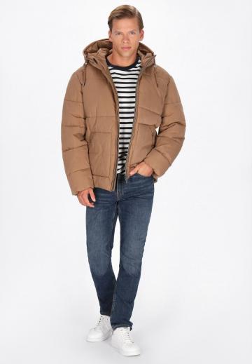 Зимняя куртка