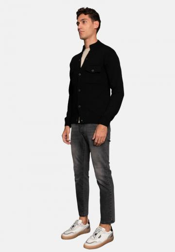 Узкие джинсы