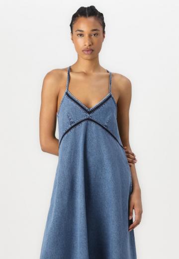 Летнее платье