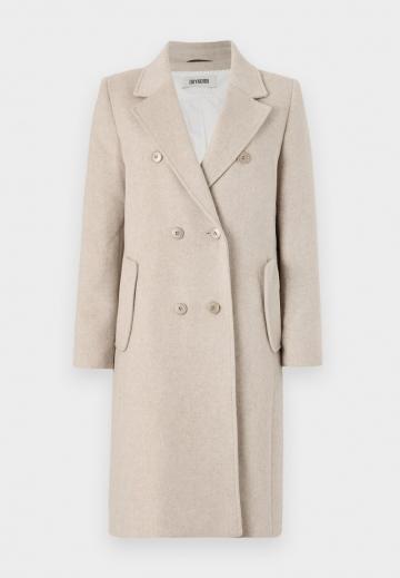 Шерстяное пальто