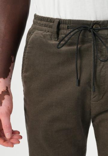 Вельветовые брюки