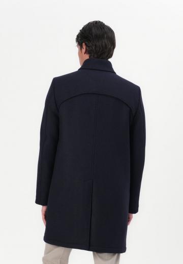 Короткое пальто