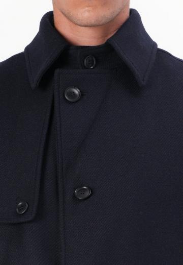 Короткое пальто