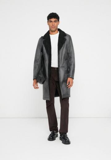 Шерстяное пальто