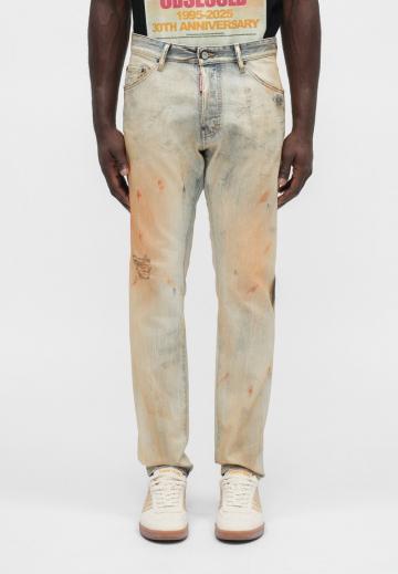 Прямые джинсы