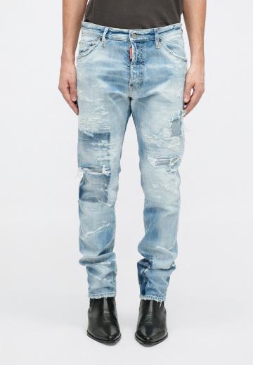 Узкие джинсы