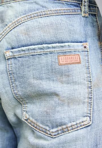 Узкие джинсы