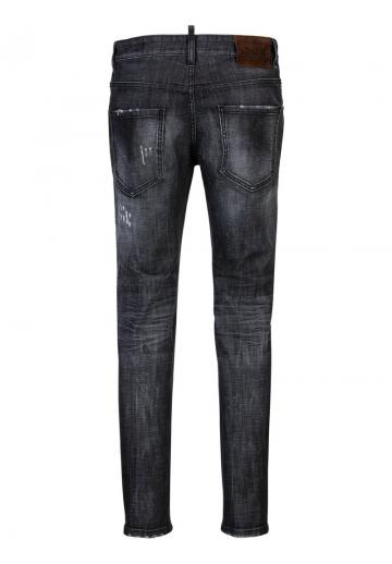 Узкие джинсы