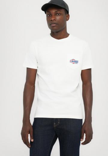 Узкие джинсы