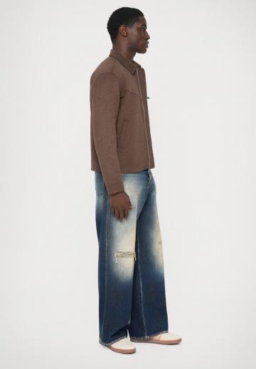 Прямые джинсы