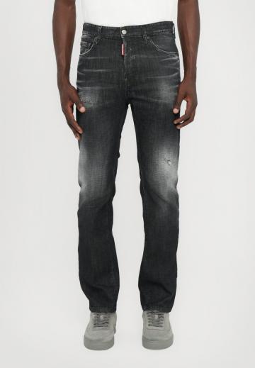 Узкие джинсы