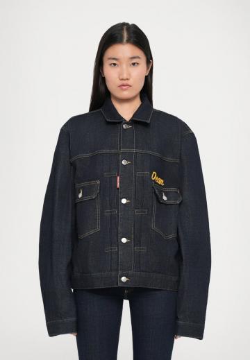 Джинсовая куртка