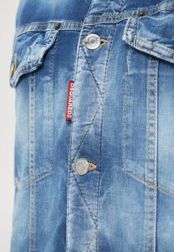 Джинсовая куртка