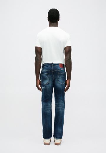 Прямые джинсы