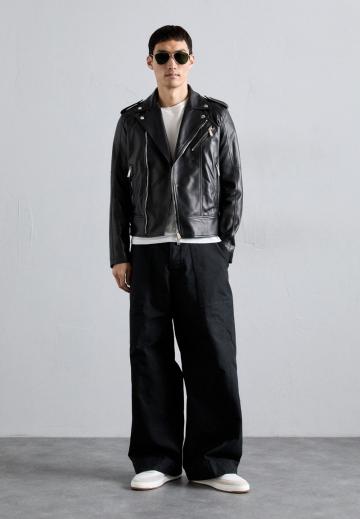 Кожаная куртка