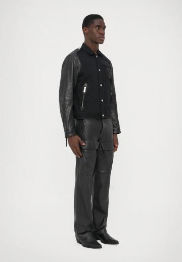 Кожаная куртка