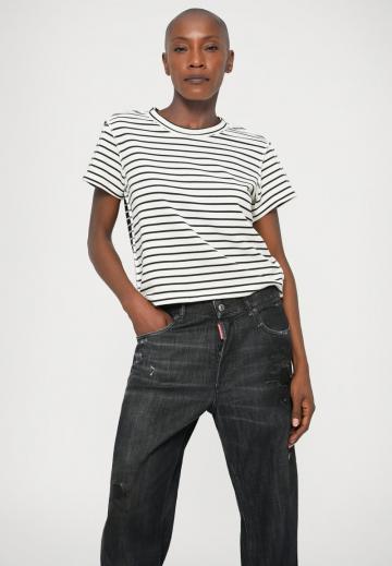 Прямые джинсы