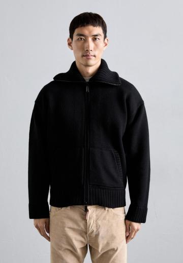 Вязаная кофта