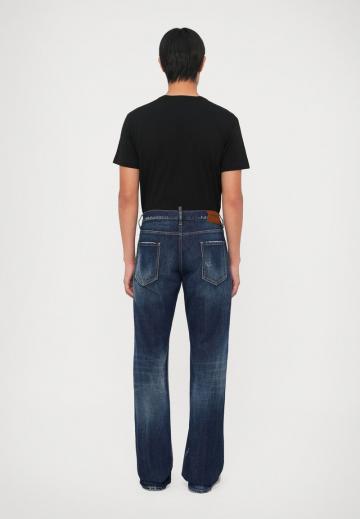 Прямые джинсы