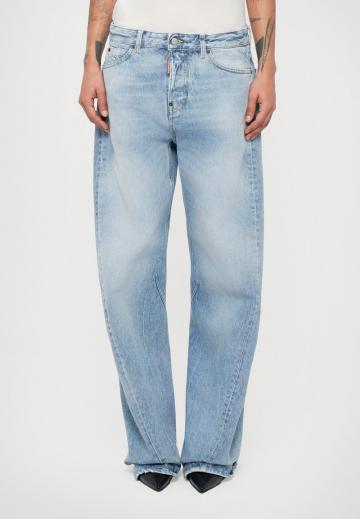 Джинсы бойфренда