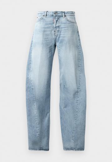 Джинсы бойфренда