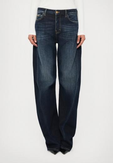 Джинсы бойфренда