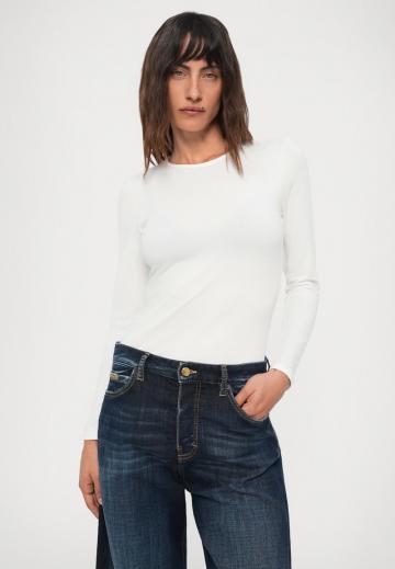 Джинсы бойфренда