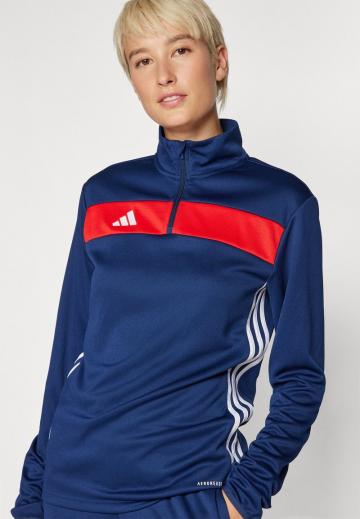 Спортивная толстовка