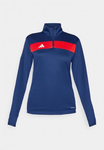 Спортивная толстовка